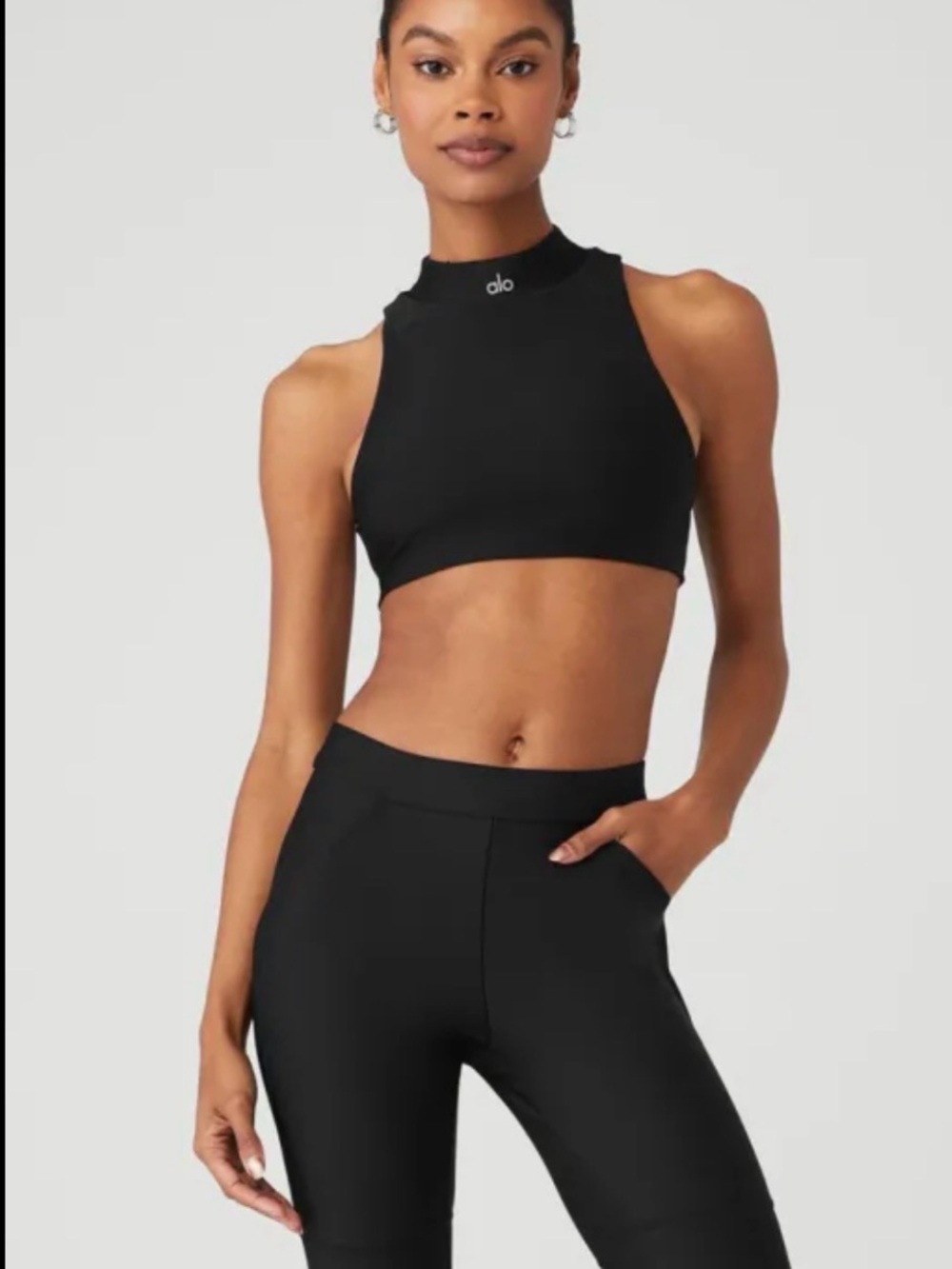 ALO Yoga airlift fuse Black Cropped Sports Bra  Tank with Subtle Logo size S